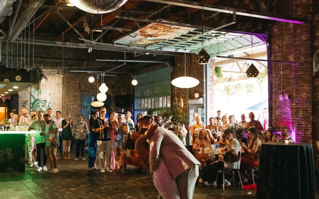 icon-events-weddings-reception-dances-christian-and-sydney-graber-dada-gastropub-sioux-falls-001-03