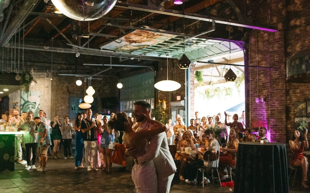 icon-events-weddings-reception-dances-christian-and-sydney-graber-dada-gastropub-sioux-falls-001