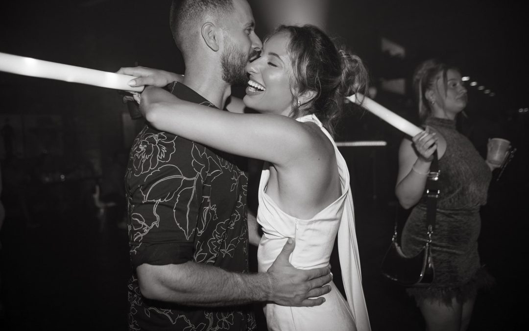 icon-events-weddings-reception-dances-christian-and-sydney-graber-dada-gastropub-sioux-falls-002