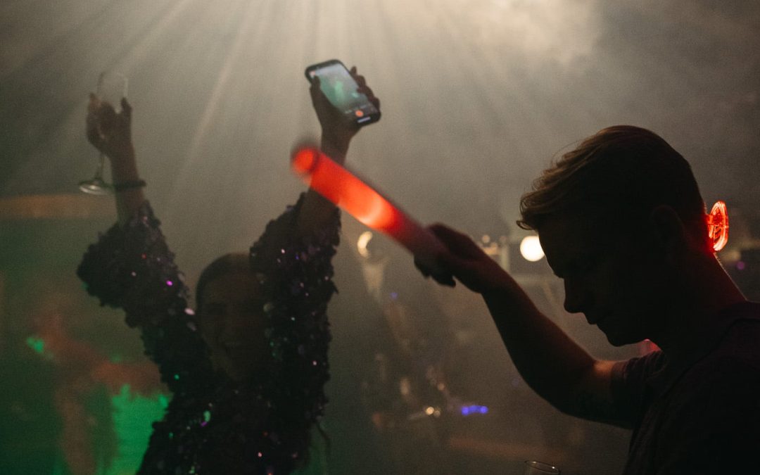 icon-events-weddings-reception-dances-christian-and-sydney-graber-dada-gastropub-sioux-falls-011