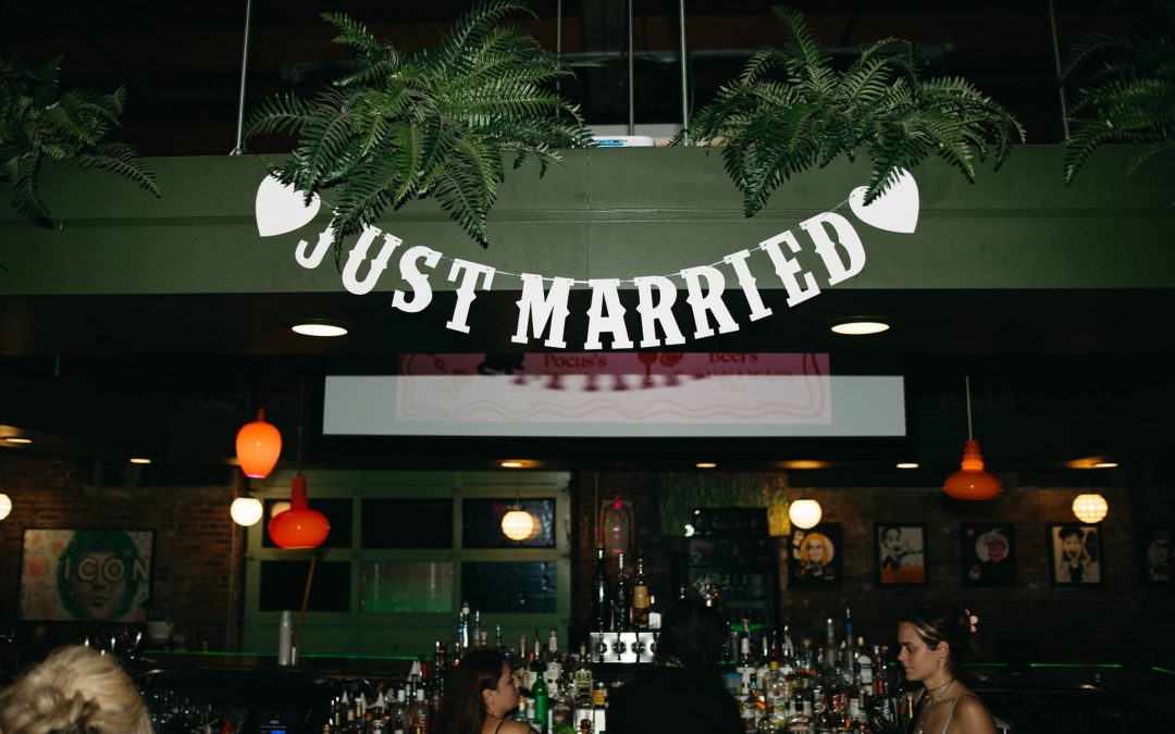 icon-events-weddings-reception-dances-christian-and-sydney-graber-dada-gastropub-sioux-falls-013