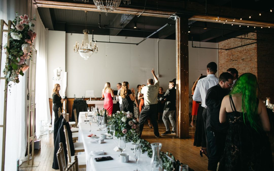 icon-events-weddings-reception-dances-justin-and-kelsey-rosebrock-sioux-falls-001