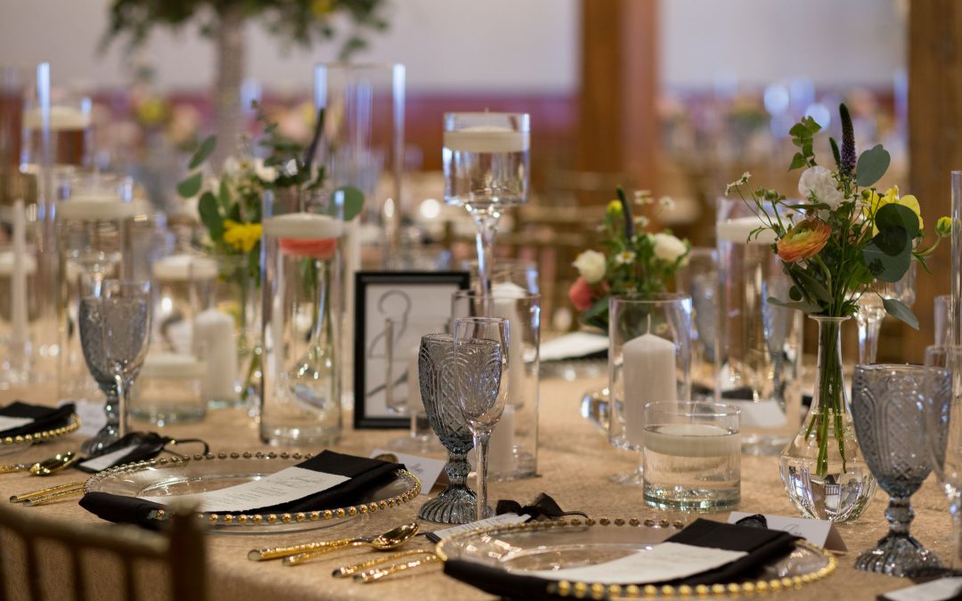 icon-events-weddings-reception-decor-jen-and-michael-wedding-sioux-falls-001-02