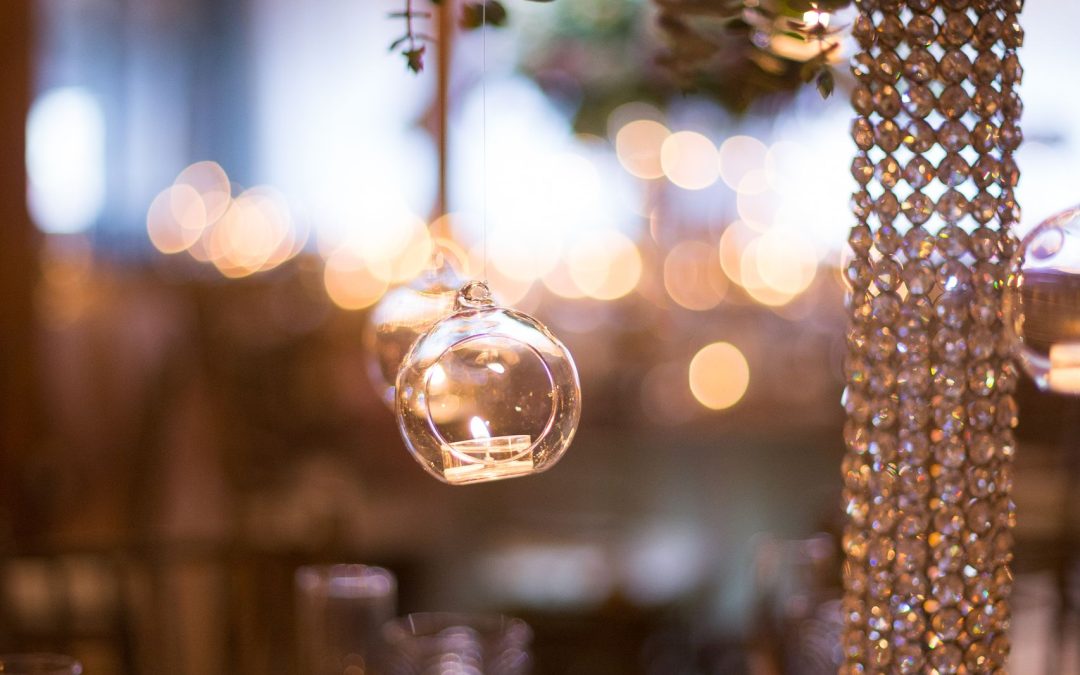 icon-events-weddings-reception-decor-jen-and-michael-wedding-sioux-falls-005