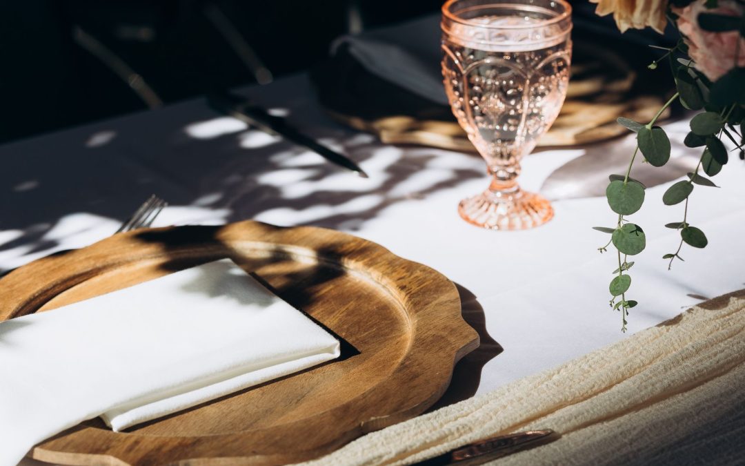 icon-events-weddings-reception-decor-kaitie-and-max-sioux-falls-001