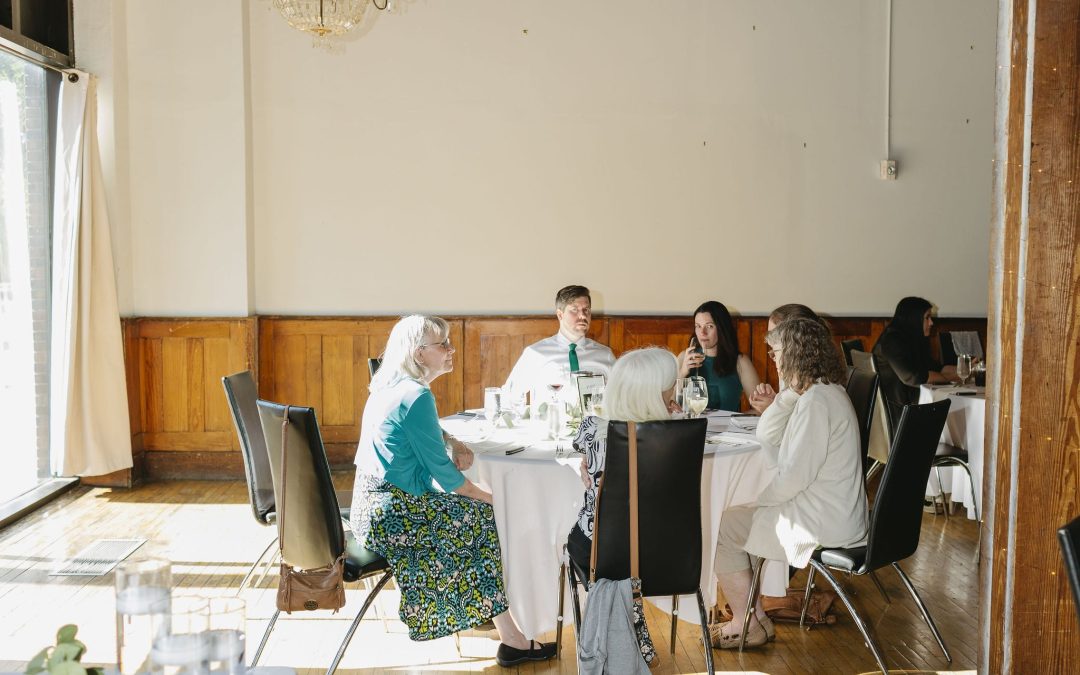 icon-events-weddings-reception-lara-and-evan-sioux-falls-010