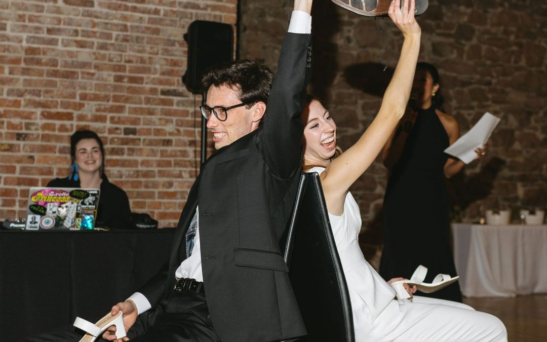 icon-events-weddings-reception-lara-and-evan-sioux-falls-013-02