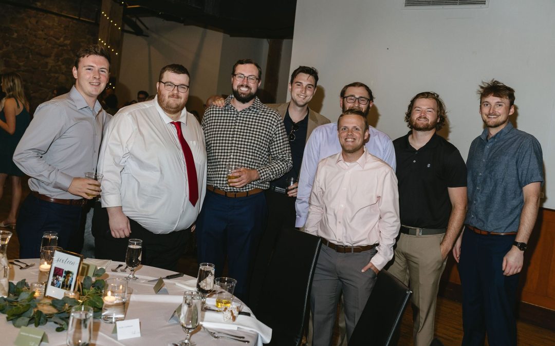 icon-events-weddings-reception-lara-and-evan-sioux-falls-018-02