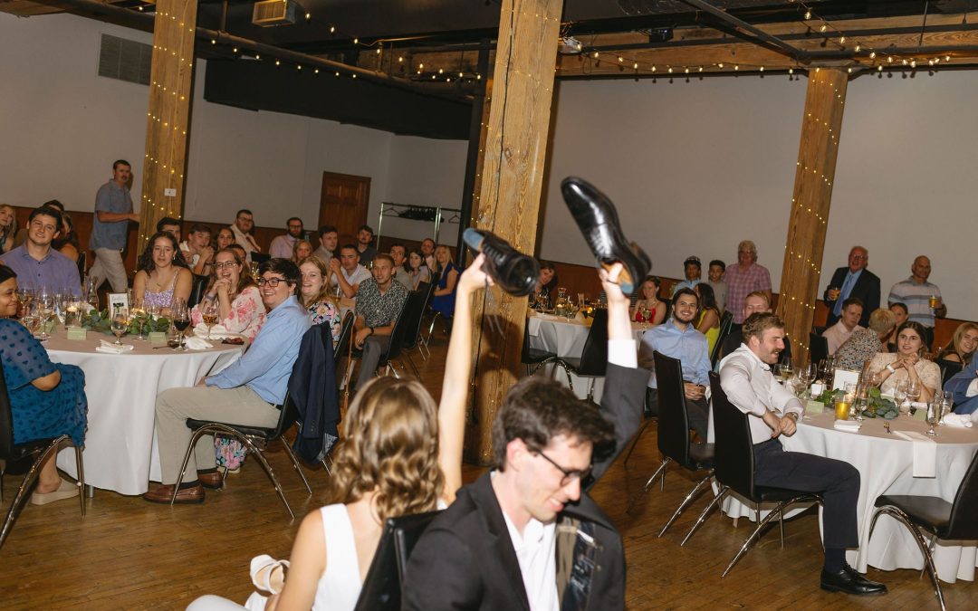 icon-events-weddings-reception-lara-and-evan-sioux-falls-018