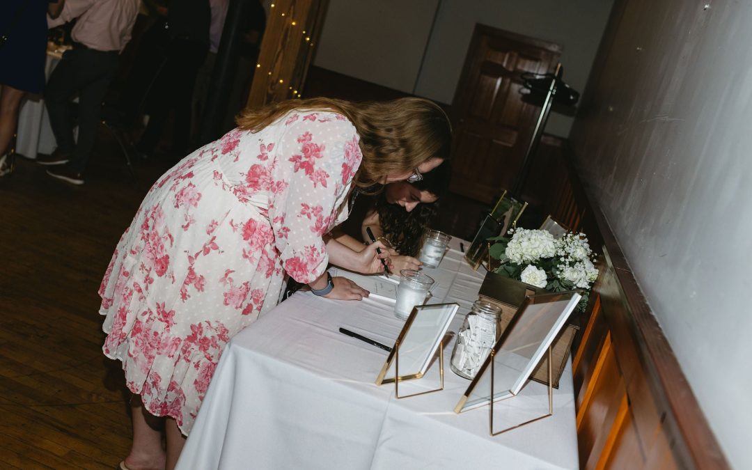 icon-events-weddings-reception-lara-and-evan-sioux-falls-019-02