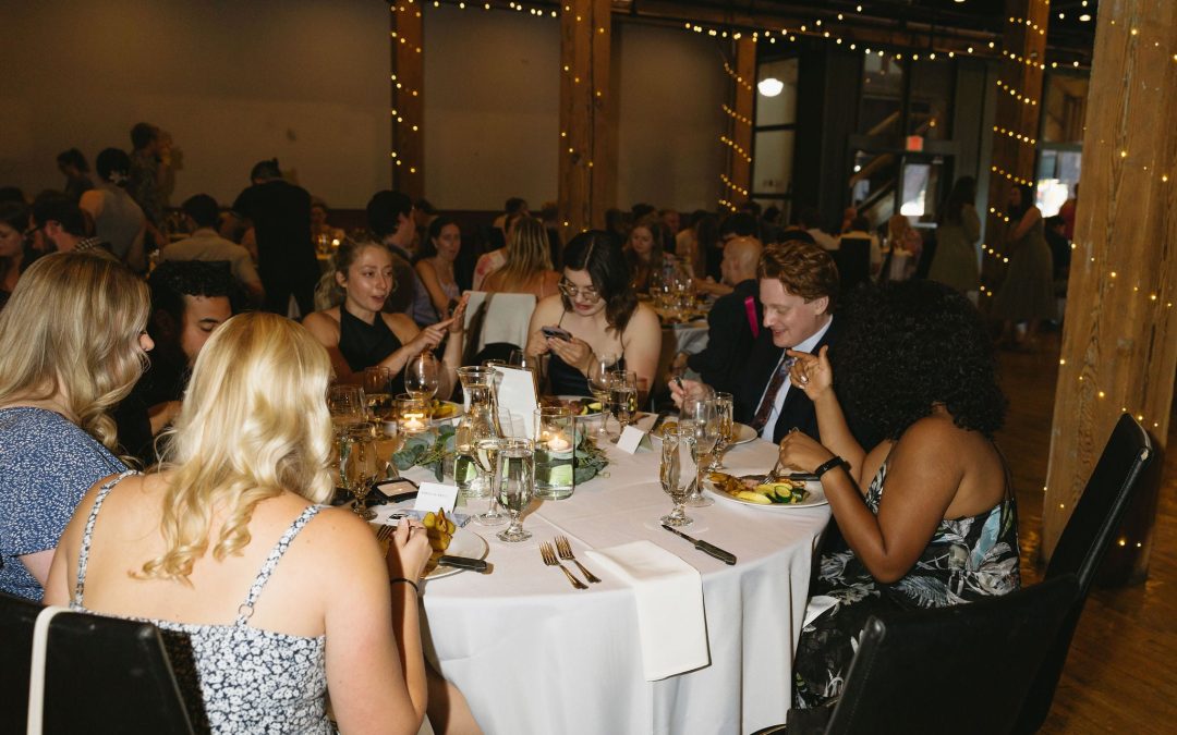 icon-events-weddings-reception-lara-and-evan-sioux-falls-040