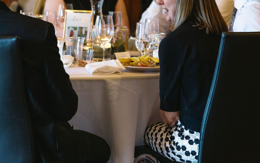 icon-events-weddings-reception-lara-and-evan-sioux-falls-047