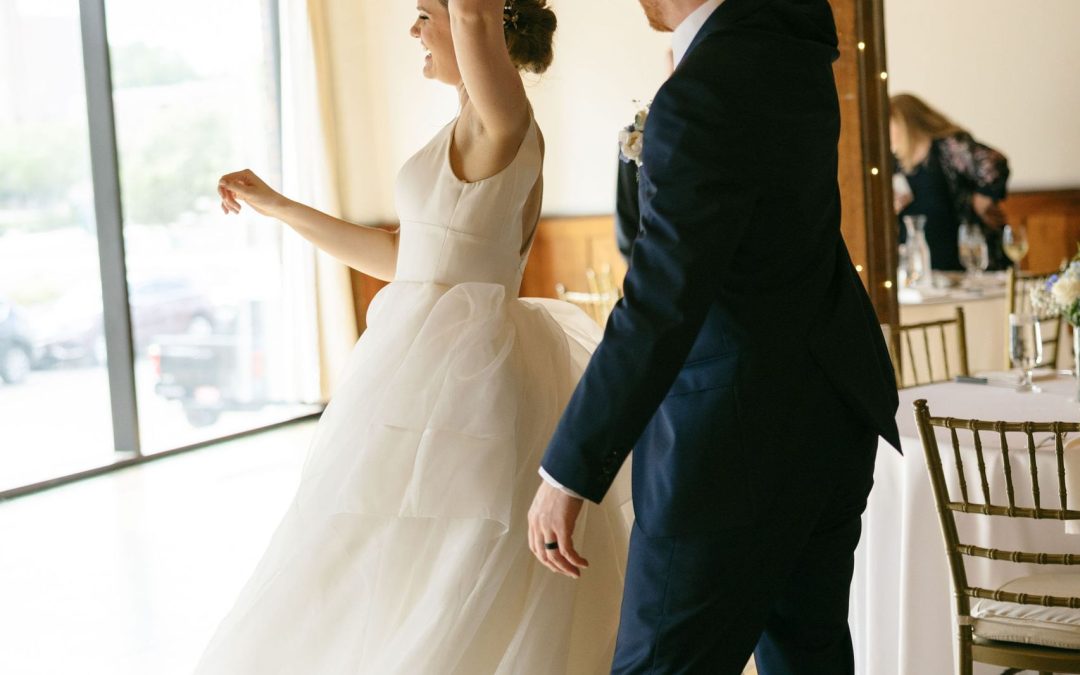 icon-events-weddings-reception-lizzie-and-jack-sioux-falls-015