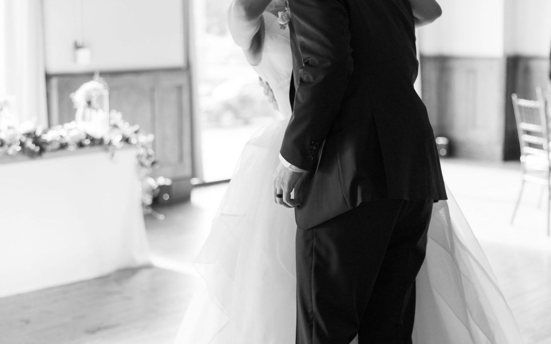 icon-events-weddings-reception-lizzie-and-jack-sioux-falls-019