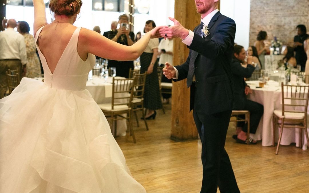 icon-events-weddings-reception-lizzie-and-jack-sioux-falls-042