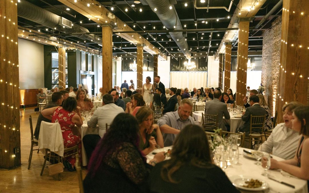 icon-events-weddings-reception-lizzie-and-jack-sioux-falls-091