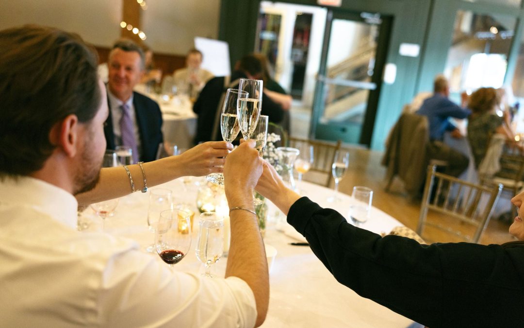 icon-events-weddings-reception-lizzie-and-jack-sioux-falls-106