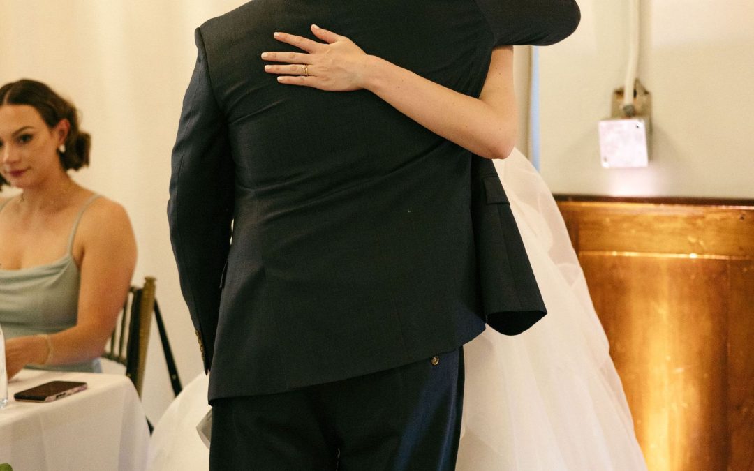 icon-events-weddings-reception-lizzie-and-jack-sioux-falls-120