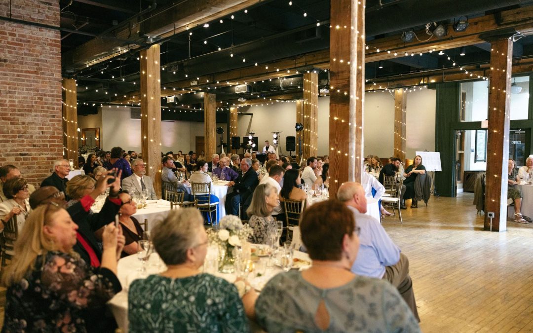 icon-events-weddings-reception-lizzie-and-jack-sioux-falls-130