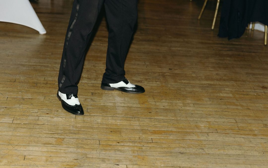 icon-events-weddings-reception-lizzie-and-jack-sioux-falls-146