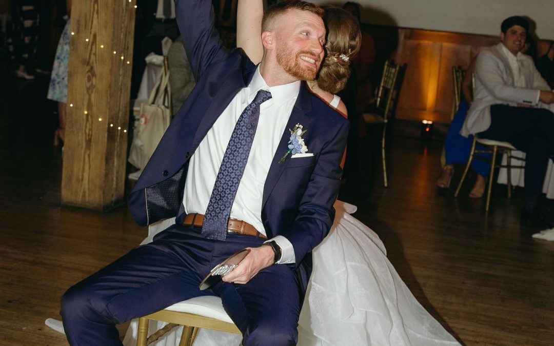 icon-events-weddings-reception-lizzie-and-jack-sioux-falls-148