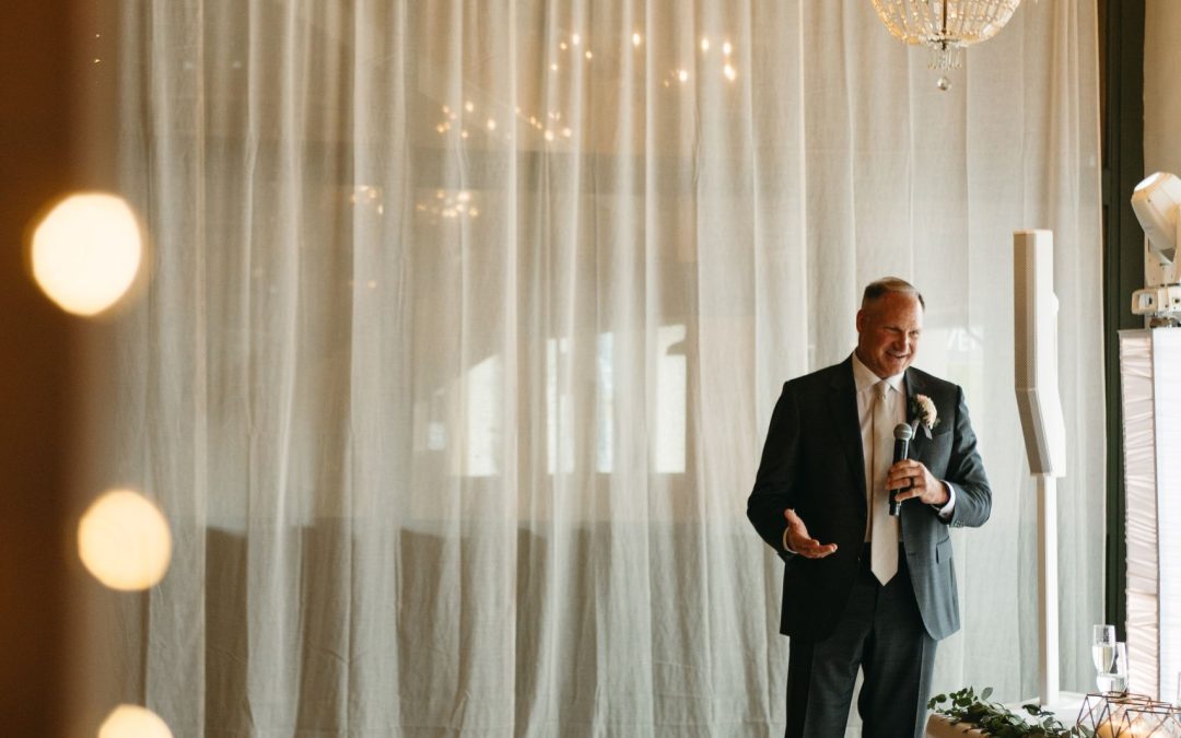 icon-events-weddings-reception-toasts-sioux-falls-001