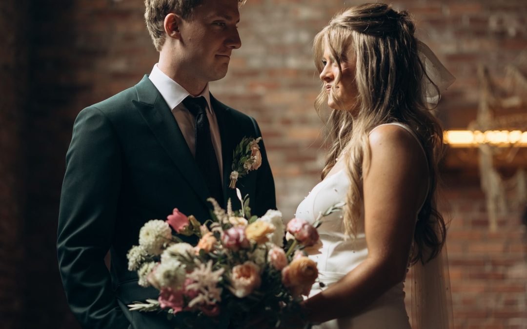 icon-events-weddings-reception-venue-kaitie-and-max-dada-gastropub-sioux-falls-002