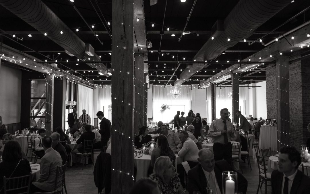 icon-events-weddings-venue-decor-justin-and-kelsey-rosebrock-sioux-falls-001