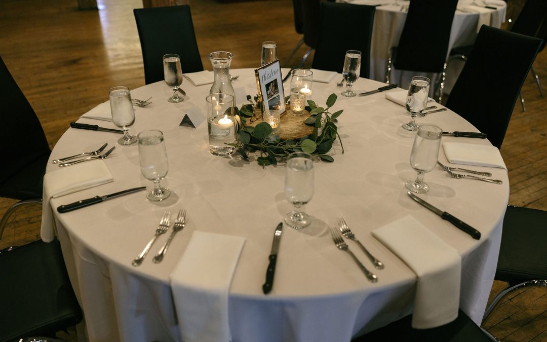 icon-events-weddings-wedding-details-lara-and-evan-sioux-falls-005