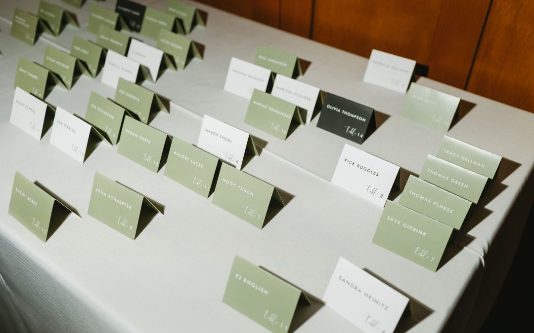 icon-events-weddings-wedding-details-lara-and-evan-sioux-falls-007