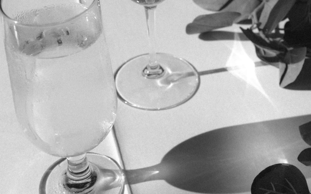 icon-events-weddings-wedding-details-lara-and-evan-sioux-falls-008