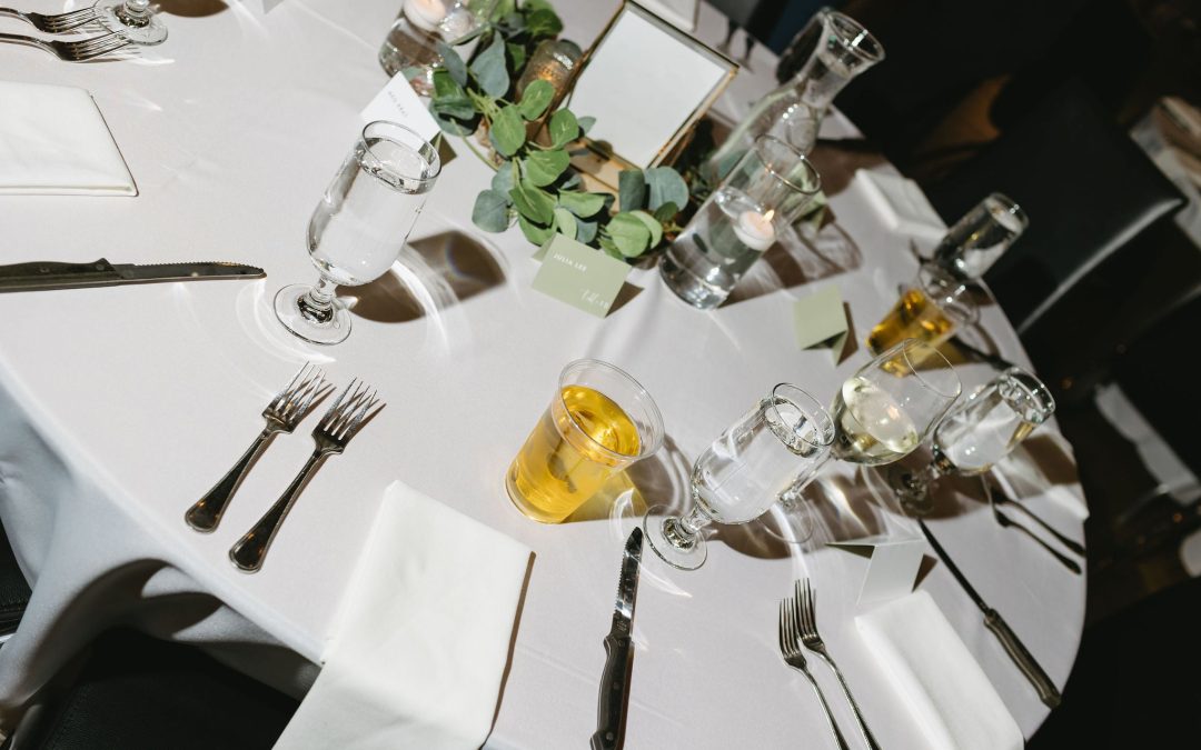 icon-events-weddings-wedding-details-lara-and-evan-sioux-falls-012