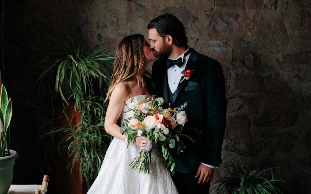 icon-events-weddings-wedding-moment-jen-and-michael-sioux-falls-567