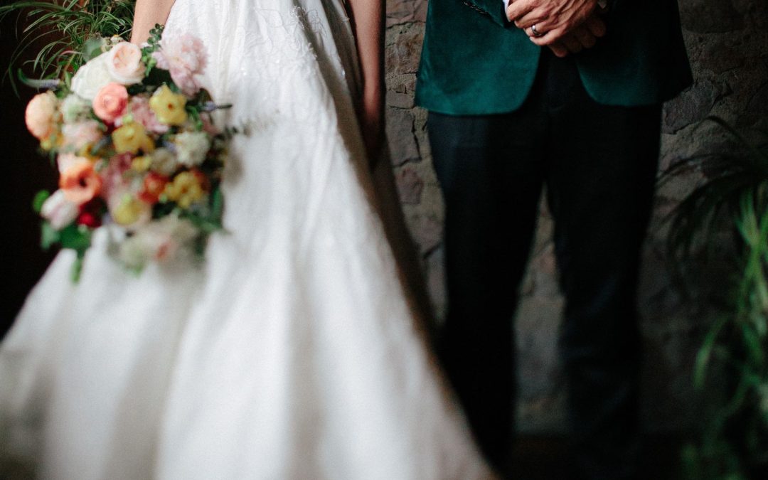 icon-events-weddings-wedding-moment-jen-and-michael-sioux-falls-587