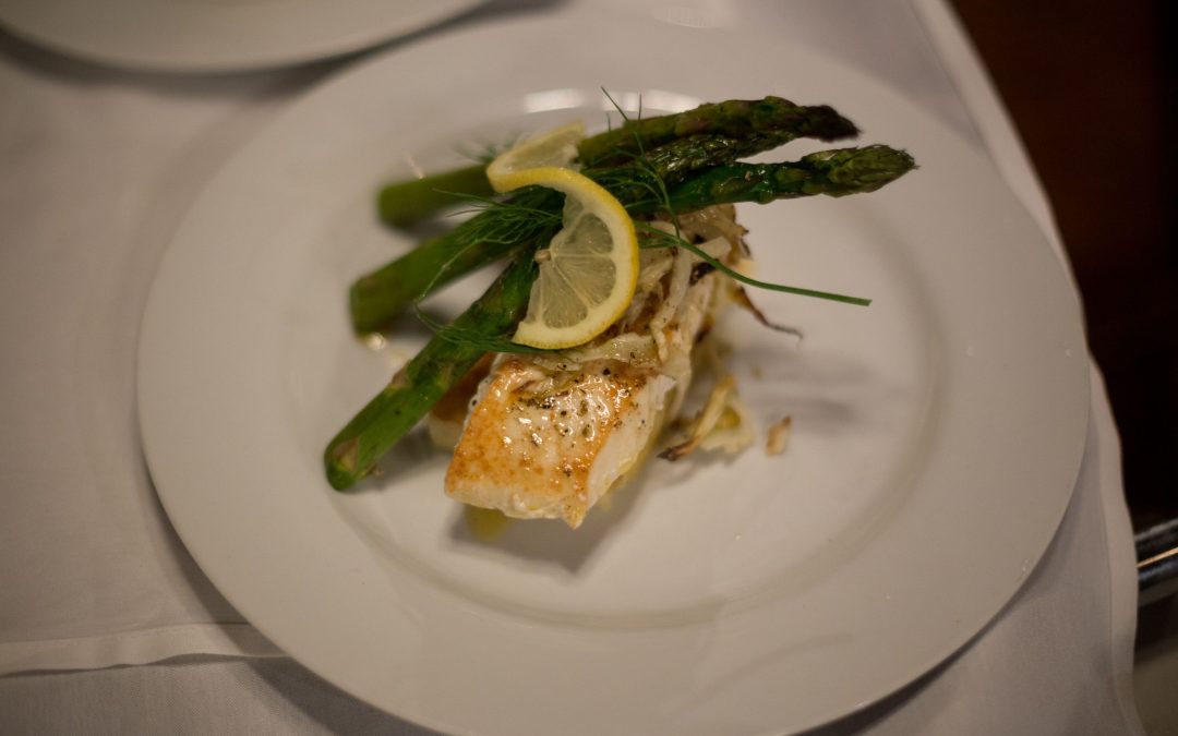 icon-events-weddings-wedding-moment-jen-and-michael-wedding-sioux-falls-001-08