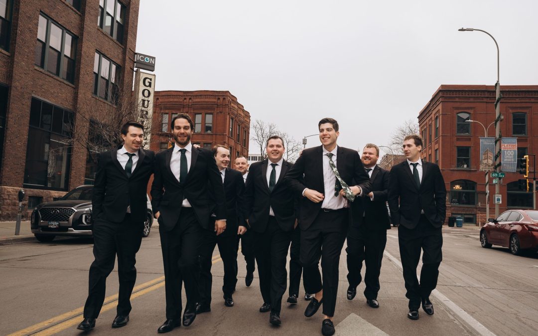 icon-events-weddings-wedding-moment-payton-and-trevor-sioux-falls-289