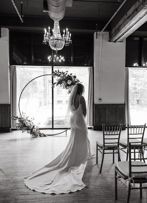 icon-events-weddings-wedding-moment-sioux-falls-079