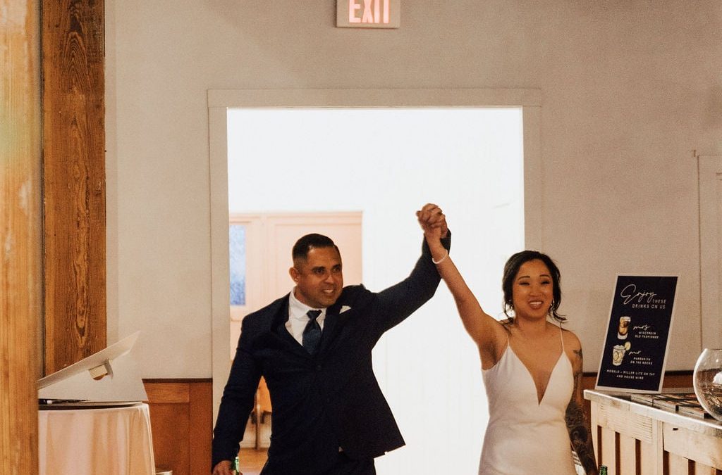 icon-events-weddings-wedding-moment-sioux-falls-1077