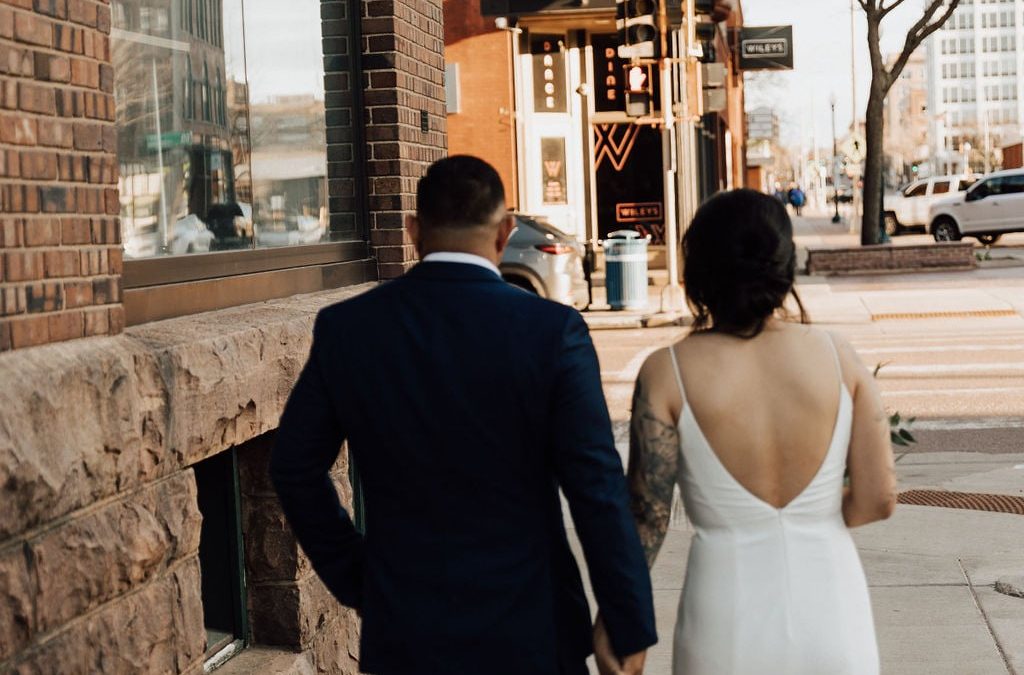 icon-events-weddings-wedding-moment-sioux-falls-1232