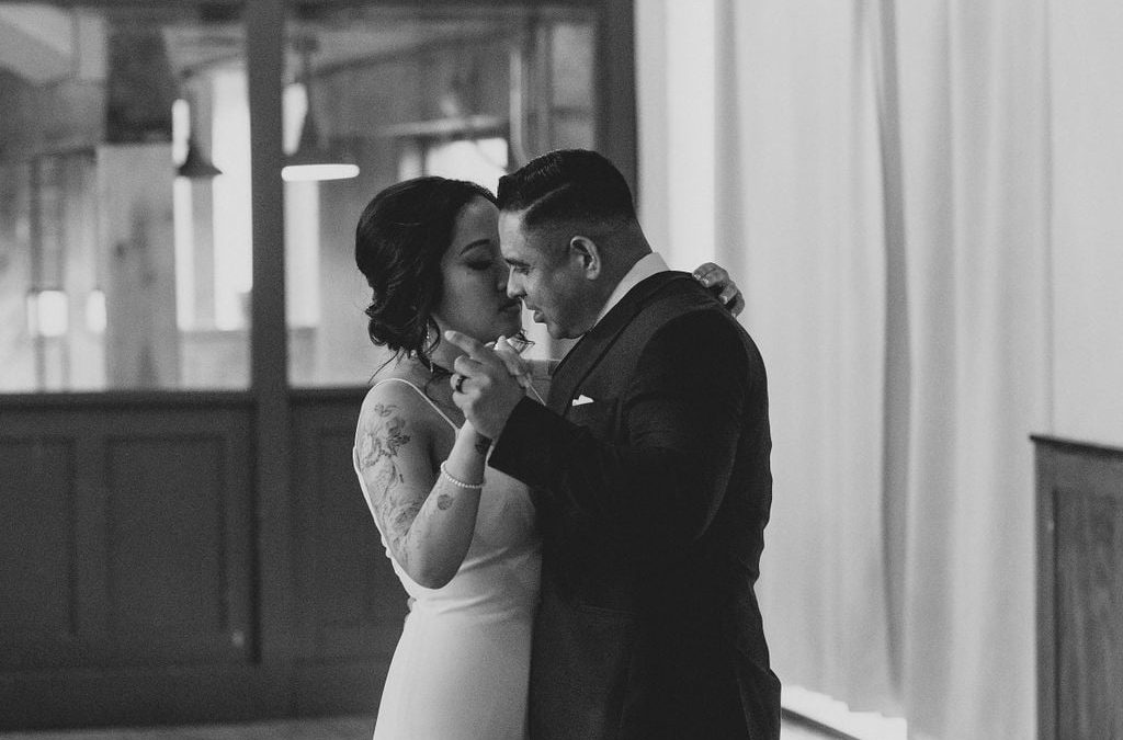 icon-events-weddings-wedding-moment-sioux-falls-1458