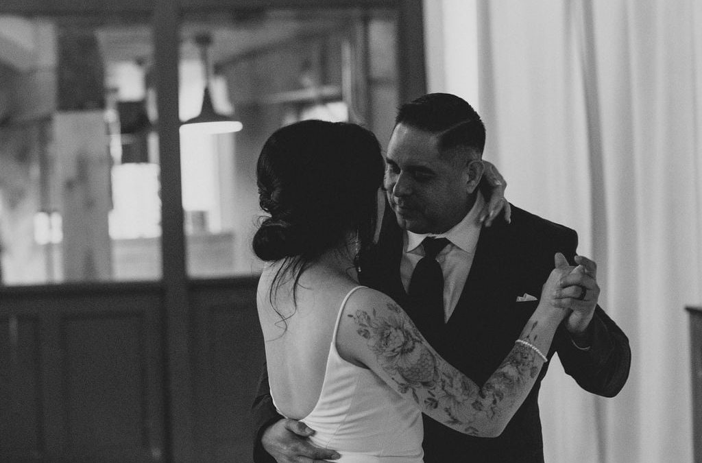 icon-events-weddings-wedding-moment-sioux-falls-1472