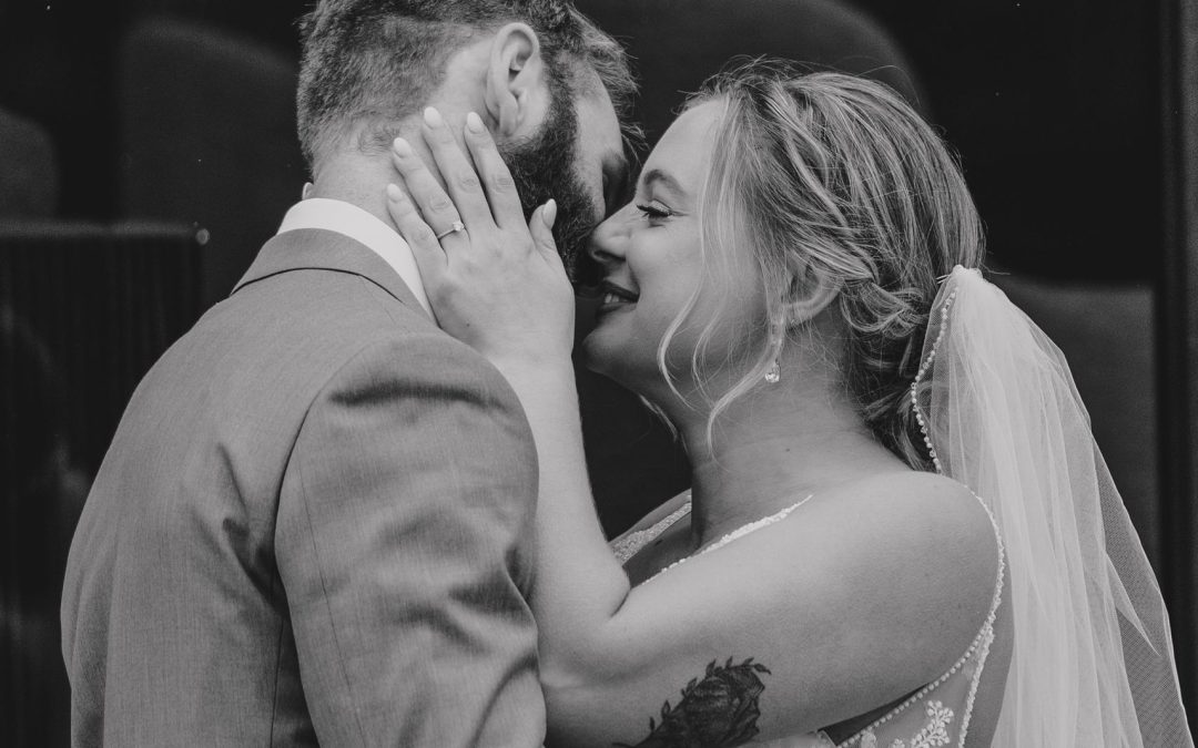 icon-events-weddings-wedding-moment-sioux-falls-368