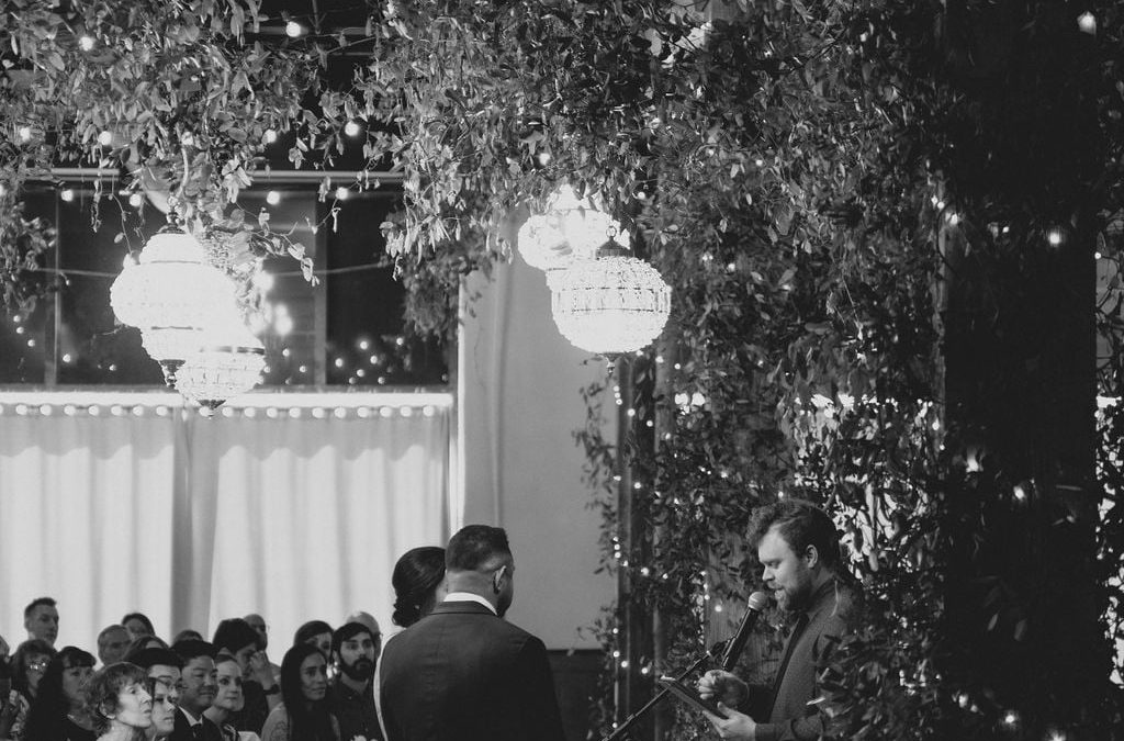 icon-events-weddings-wedding-moment-sioux-falls-730