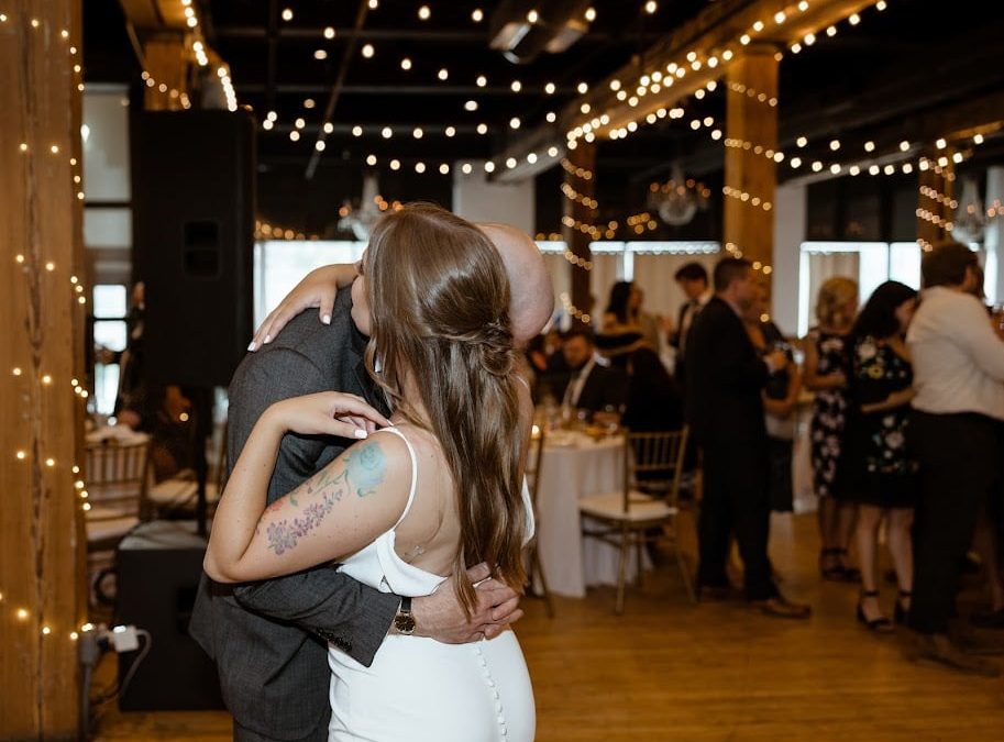 icon-events-weddings-wedding-moment-sioux-falls-755