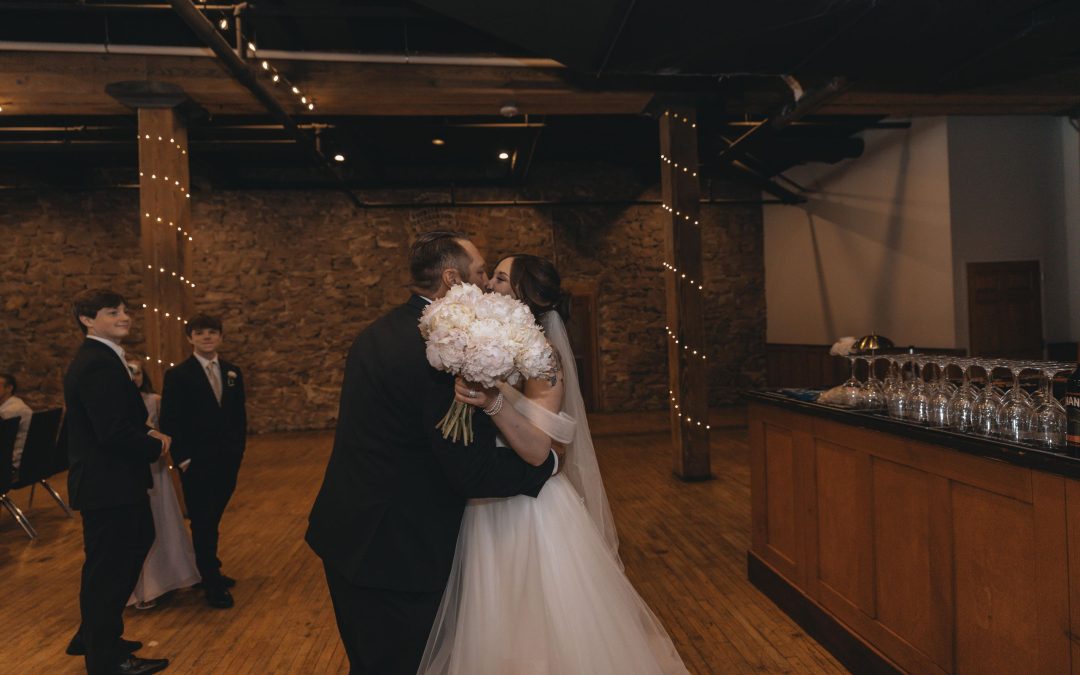 icon-events-weddings-wedding-sendoff-sioux-falls-001-02